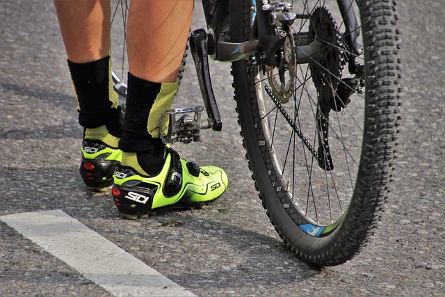 mountain bike shoes 4